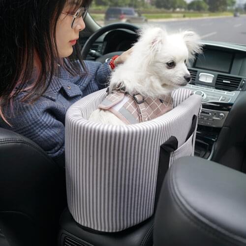 2021 Portable Cat Dog Bed Travel Central Control Car Safety Pet Seat Transport Dog Carrier Protector For Small Dog Cat