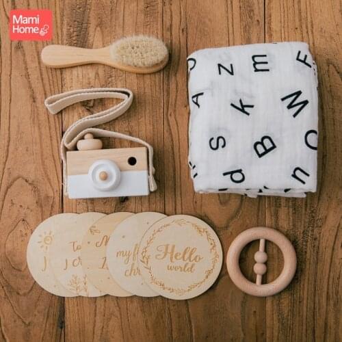 9pcs/set Baby Photography Milestone Cards Wooden Photography Milestones Memorial Bath Toys Set Baby Milestones Rattle Birth Gift