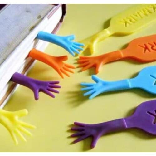 4pcs 3D Cartoon Bookmark for More Fun Reading Plastic Page Clip Gift for Kids Student Reading Enthusiasts DU55