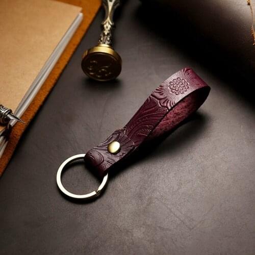 Embossed Leather Keychain Genuine Cowhide Key Ring Handmade Gift Retro Key Chains For Men Women Black Blue Brown Purple Red