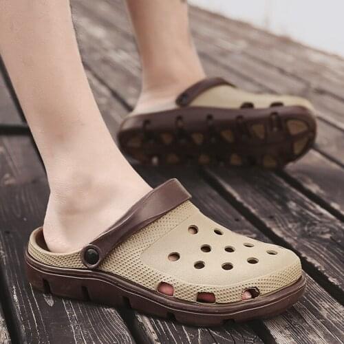 2019 New Kid Man Fashion Resistant Outsides Beach Hollow Sandals Shoes Men summer lover purpose Light Sandals With Soft Soles