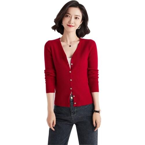 V-Neck Knitted Womens Cardigan 2021 Spring And Autumn New Korean Style Slim Long-Sleeved Short Classic All-Match Sweater Coat