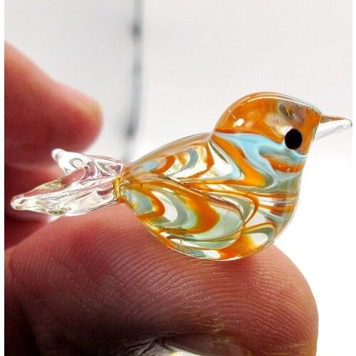 Custom new handmade mini Hook wire feather design glass bird figurine Easter lovely small animal ornament home decor accessories