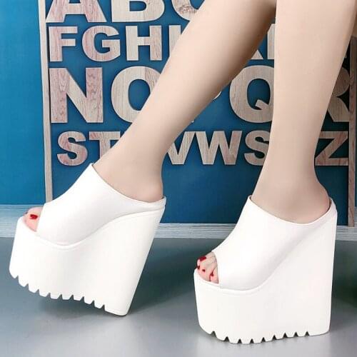 Guixianglai Women's Slippers