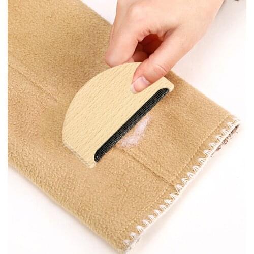 Wooden Epilator Fuzz Sweater Fabric Clothes Lint Removers Manual Portable Hair Balls Pellet Trimmer Comb Shaver