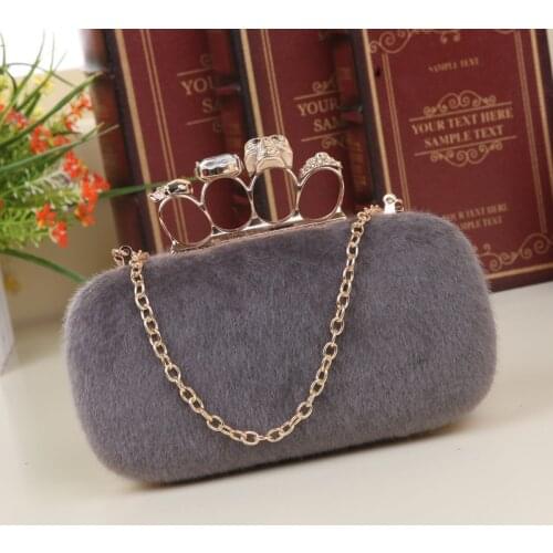 Goodsellfly/顾赛尔妃 Women's Clutches On A Chain