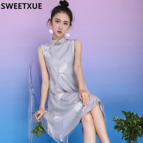 SWEETXUE 2021 Women Cheongsam New Girl Young Chinese Style Sleeveless Feather Embroidered Mesh Patchwork Dress