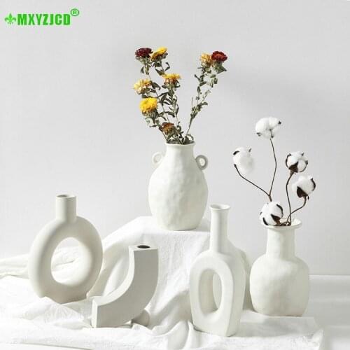 Nordic Ins Ceramic Vase Home Decoration Ornaments White Vegetarian Plain Ceramic Flower Pot Artwork Handicraft Gift Dried Flower