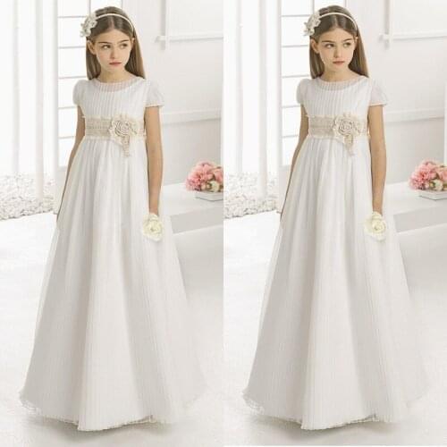Vintage Flower Girl Dresses for Wedding Empire Waist Short Sleeve Tulle Crew Champagne Lace Sash Children First Communion Gowns