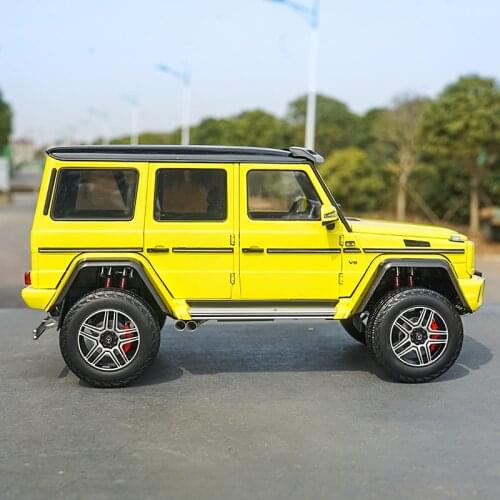 Hot sale high quality 1:18 Almost Real G500 4x4 G series AR diecast toy car models with small gift
