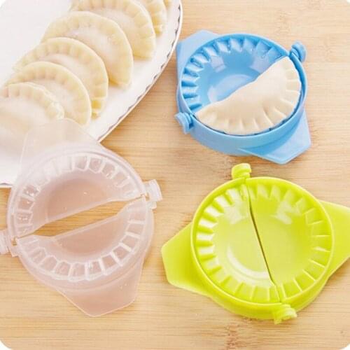 Kitchen Tools Dumpling Molds plastic Dough Press Dumpling Pie Ravioli Mould Cooking Pastry Baking Chinese Food Jiaozi Maker