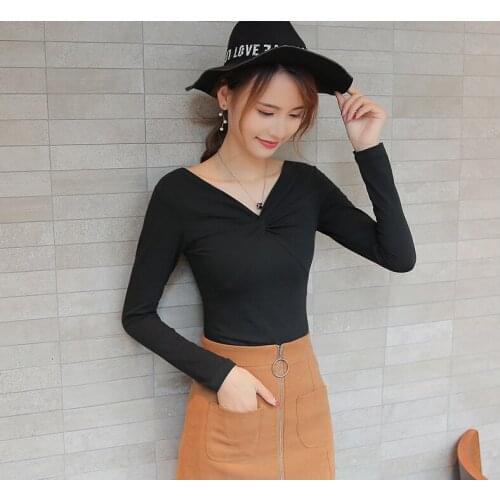Cross V-neck bottoming shirt female Korean version 2019 autumn winter new slim slimming waist pleated long-sleeved T-shirt A135