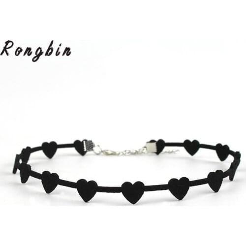 New Black Leather Heart Choker Necklace Female Elegant Summer Lace Hollow out Heart Charm Collares Femme Fashion Jewelry