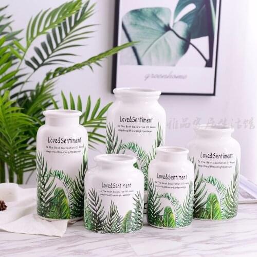 Ins home decor tropical leaf flower vase for house and wedding decoration tabletop modern ornaments