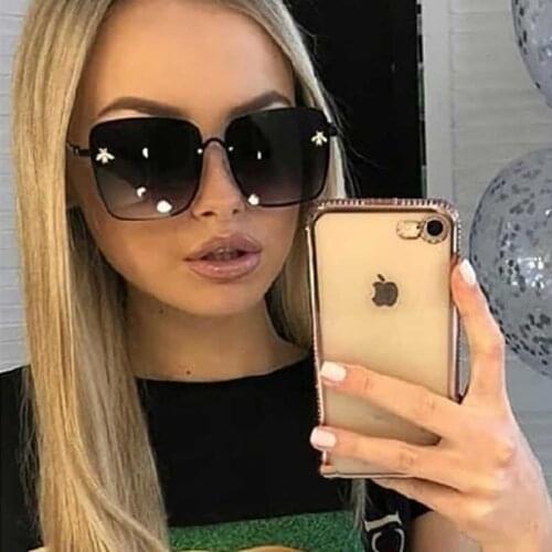 New Fashion Square Gold bee Sunglasses Women Men Retro Brand designer Black Shades Sun Glasses Female Gradient Lens UV400