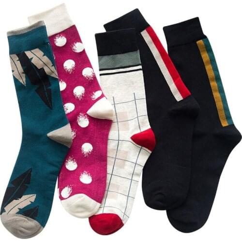 Fashion New Lattice Striped Polka Dot Leaf Pattern Personality Man Colorful Happy Casual hip hop Cotton Male Socks Autumn Winter