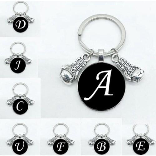 26 English Alphabet Keychain ABCD Name Pendant First Letter Key Chain Car Wallet Handbags Accessories Men And Women Jewelry Gift