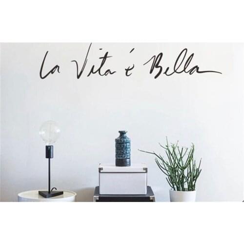 Italian Quote Wall Decals La vita e bella Life is Beautiful Wall Sticker Home Decoration Living Room Motivation Words D868