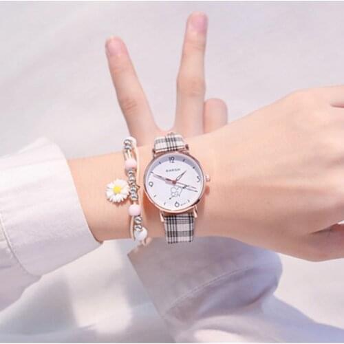Simple Temperament Girl Literary Lattice One Arrow Through The Heart Pattern, Small Fresh And Compact Dial Girl Watch