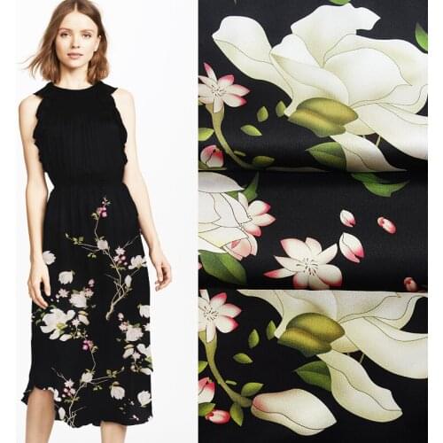 118*125CM 19MM White Lotus Print Stretch Smooth Black Silk Satin Fabric Good for Summer Dress Skirt Shirt Pants JH028