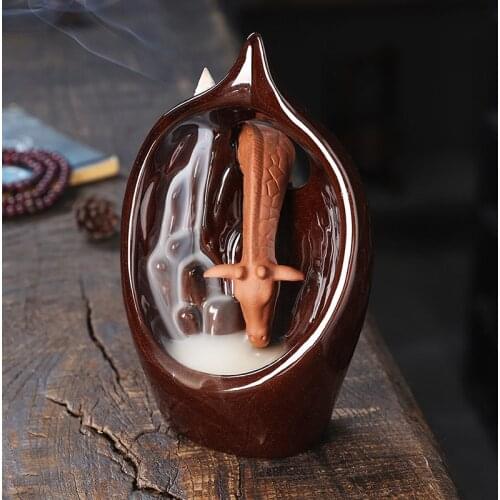 Ceramic Giraffe Sculpture Waterfall Backflow Incense Burner for Home Decor Yoga Aromatherapy Creative Reflux Incense Holder