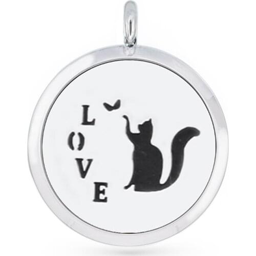 30mm Hollow Love Cat Aromatherapy Essential Oil Perfume Diffuser Locket Pendant with 6pcs PadS Fit Necklace key Chains