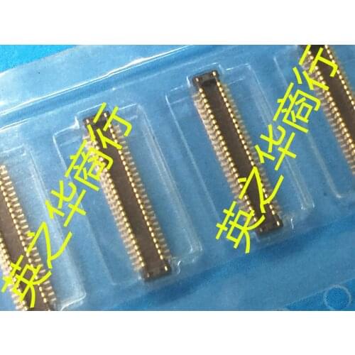 AXT650124 0.4 mm spacing between pin 50 male connector