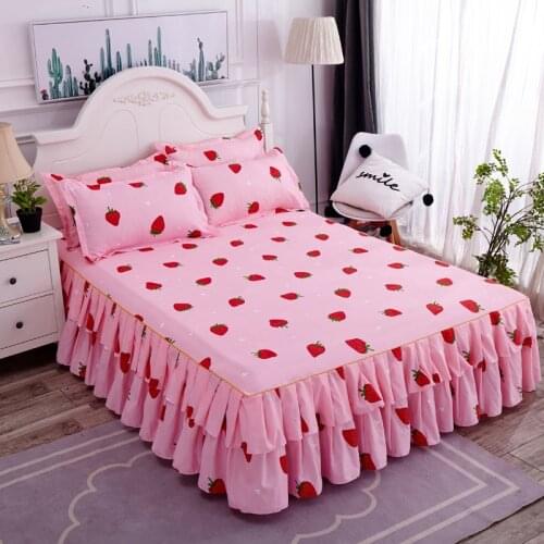 3pcs Strawberry Bedspread Cover Printed Fitted Bed Sheet Cover Non-Slip Mattress Cover Twin Queen King Bed Skirt With Pillowcase