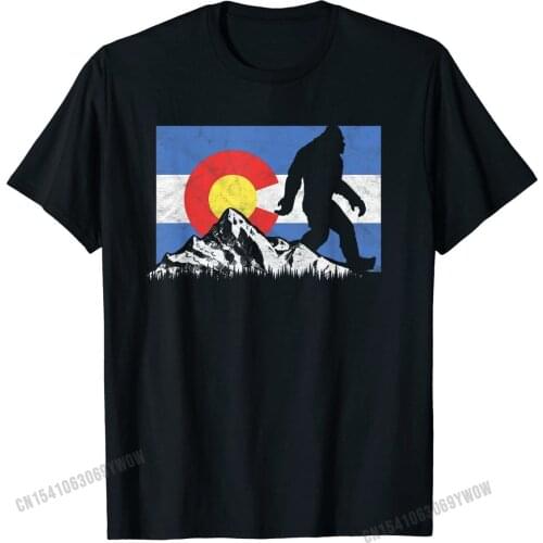 Bigfoot Rocky Mountains Colorado Flag Sasquatch T-Shirt Comics Cotton Men Tops Shirts Casual Funky T Shirt