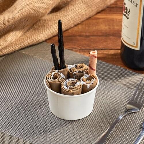 Fake fried ice cream roll model display ; Simulation ice roll model sample dessert display