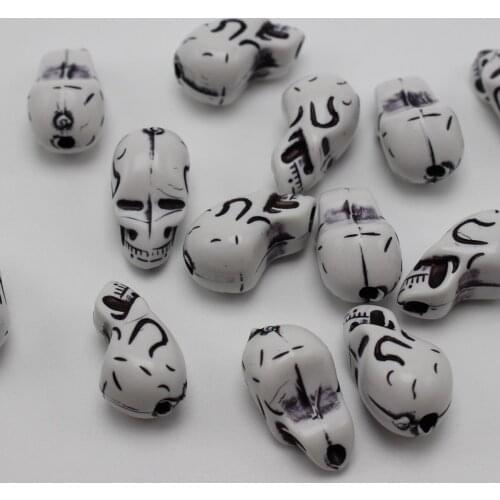 25 White Acrylic Halloween Gothic Skeleton Skull Head Beads 21mm Steam Punk bead