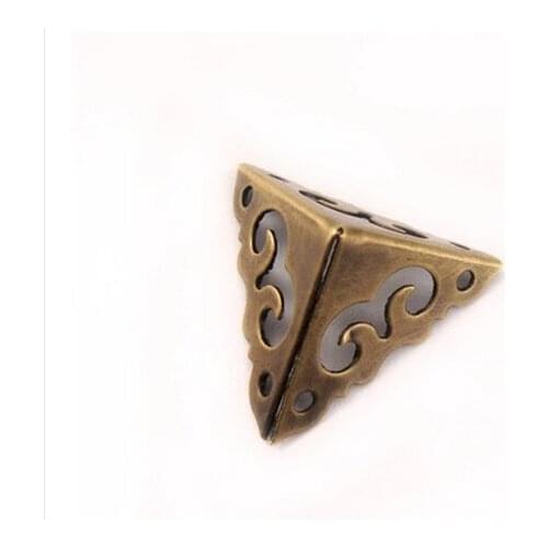 A1 Corner Brackets Mini auspicious clouds wrap angle Chinese antique copper fittings copper bead wrapping 2CM