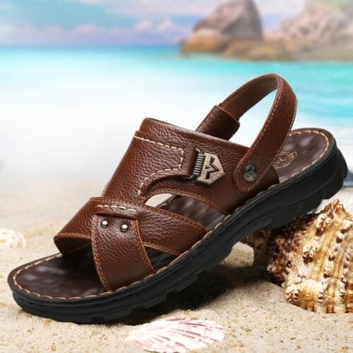 Summer Big Size Mens Sandals British Fashion Genuine Leather Beach Shoes Mens Casual Massage Non-Slip Large Slippers Flats 563