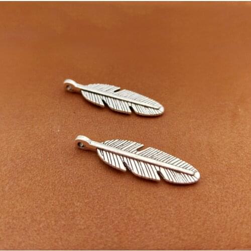 Vintage Tibetan silver feather small pendant jewelry making charm pendant for DIY bracelet necklace earrings man and women