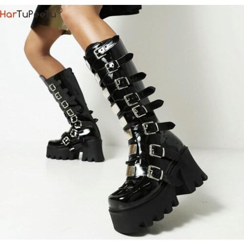 Chunky Black Motorcycle Boots Women 2021 Autumn Winter Patent Leather Gothic Punk Style Metal Belt Buckles Platform Shoes