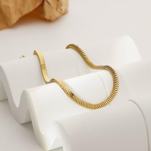 Amaiyllis 14K Gold Centipede Chain Necklace Cartilage Clavicle Necklace Minimalist Punk Jewelry For Female