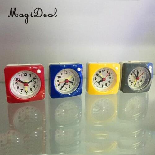 6cm Small Clock Ascending Sound witht Night Light Viewing Ticking Analog Alarm Clock for Travel Bedside Table Desktop Home Decor