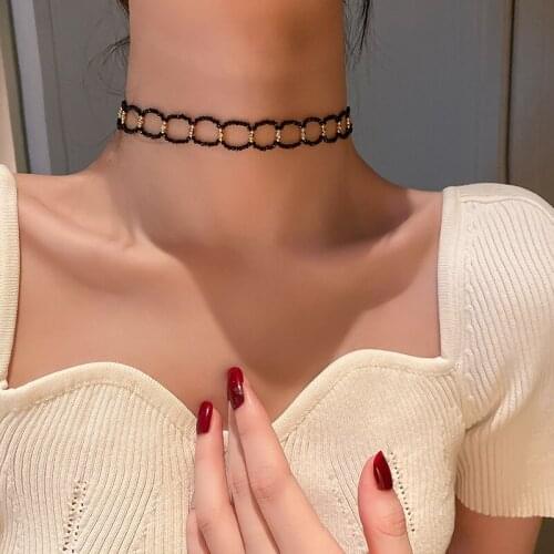 GSOLD 2021 Summer New Ethnic Style Black Millet Bead Necklace Simple Metal Plastic Beaded O-Shaped Chain Women Fashion Jewelry