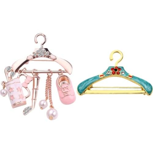 Cute Hanger With Shoes Golf Clubs Brooch Crystal Pear Flower Pendants For Women Enamel Brooch Pins Fashion Jewelry As Daily Gift