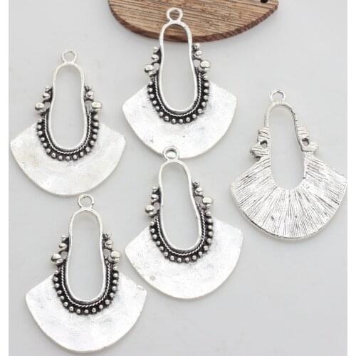 New 5pcs/lot 40*29MM Retro Antique Zinc Alloy Crescent-shaped Charms Pendant For DIY Jewelry Necklace Accessories