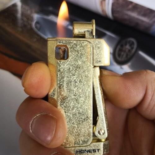 New kerosene lighter, mechanical press linkage, automatic ignition, retro vintage trench zinc alloy cigarettes accessory smoking