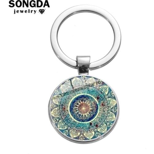 SONGDA Bohemia Buddhist Chakra Charm Keychain Ancient Indian Folk Pattern Om Yoga Mandala Glass Dome Metal Key Chain Ring Holder