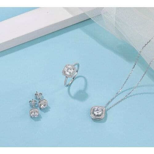 Pirmiana Luxury Jewelry Set 925 Sterling Silver Earrings Necklace Ring 1.0ct D VVS Round Moissanite Women Engagement Gifts