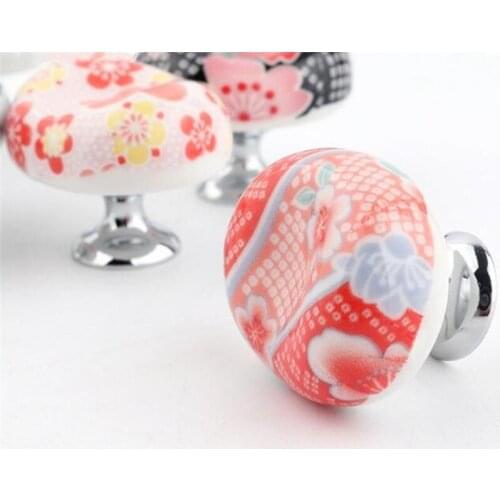 2021 New Japanese Style Broad Bean Shape Ceramic Handle Color Hand-painted Small Knob Single Hole Furniture Door Handles