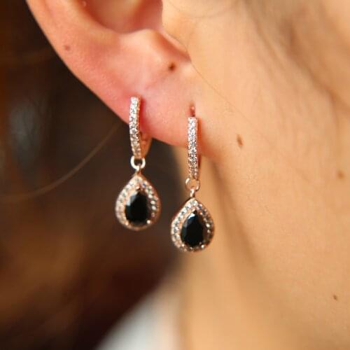 1Pair Hot Women Crystal CZ BLING pear charm dangle Earrings gold color black red Cute Women Earrings Gift