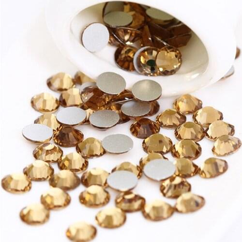 Good Quality ss3-ss34 Light Topaz Flat Back Nail Art Glue On Non Hot Fix Crystals