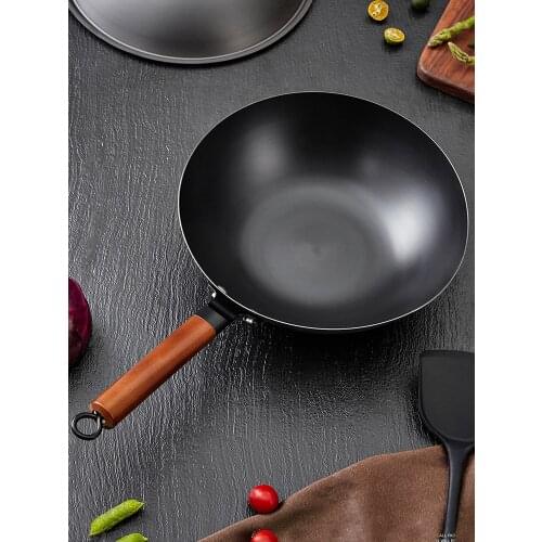 Wok Pan,Non-stick Handmade cast Iron Wok Frying Pan Wooden Handle Cooking Pots,Kitchen Cookware