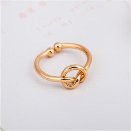 2018 Hot New Fashion Women Girl Cute Simple Alloy Love Heart Hollow Open Adjustable Rings Temperament Style Hollow Free Shipping