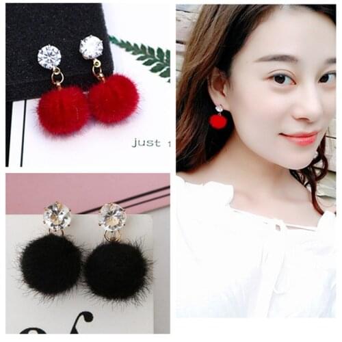 2019 Korean Drop Long Dangling Earrings Red Crystal Ball Cotton Pom Pom Earring Gold Statement Female Earring Pink Charm Jewelry