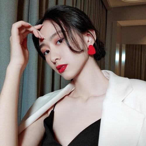 YAOLOGE Red Heart Stud Earrings For Women Matte Texture Charm Goth Punk Vintage Earrings Wholesale Earrings 2021 Trend